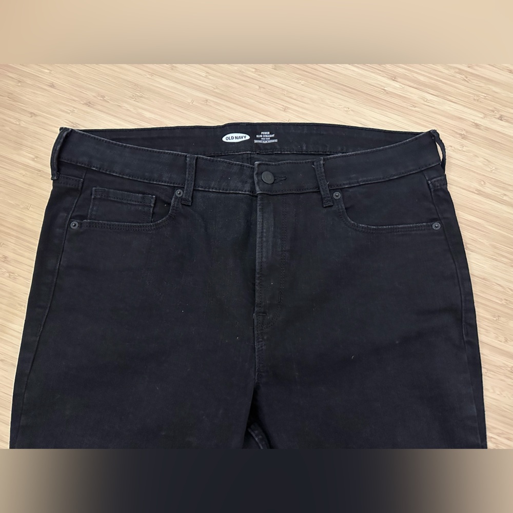 NWOT Old Navy Power Slim Straight Jeans